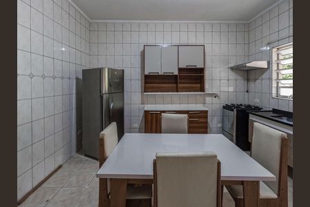 Casa para alugar com 140m², 1 quarto e sem vaga