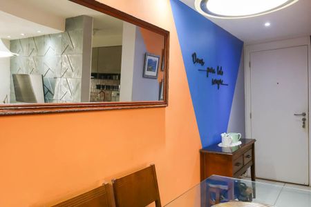 Apartamento à venda com 70m², 3 quartos e 1 vagaSala