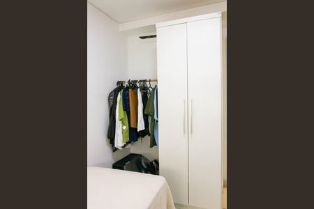 Apartamento à venda com 70m², 3 quartos e 1 vagaQuarto 2