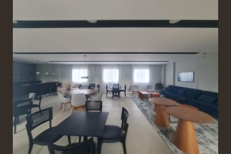 Apartamento para alugar com 39m², 2 quartos e 1 vagaÁrea comum - Salão de festas 