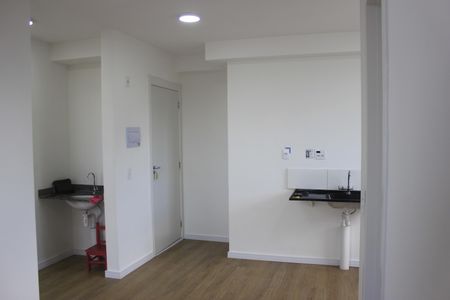 Sala  de apartamento para alugar com 2 quartos, 39m² em Centro, Guarulhos