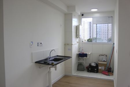 Apartamento para alugar com 39m², 2 quartos e 1 vagaCozinha com lavanderia 