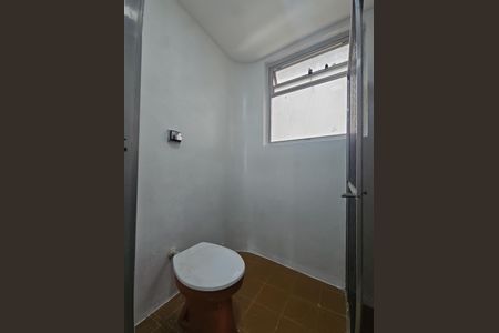 Apartamento para alugar com 160m², 3 quartos e 1 vaga chuveiro 