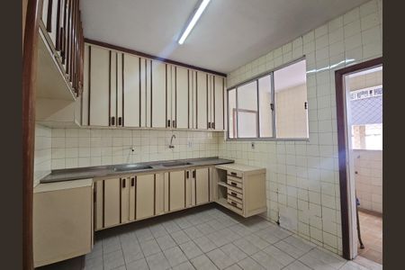 Apartamento para alugar com 160m², 3 quartos e 1 vagaCozinha