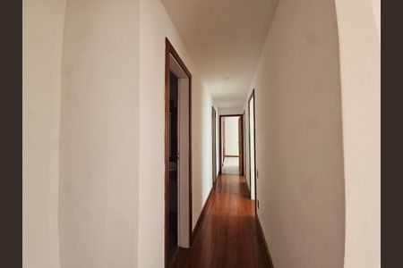 Apartamento para alugar com 160m², 3 quartos e 1 vagaCorredor