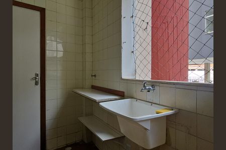 Apartamento para alugar com 160m², 3 quartos e 1 vagaÁrea de Serviço