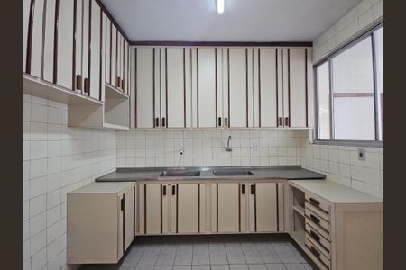 Apartamento para alugar com 160m², 3 quartos e 1 vagaCozinha