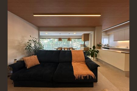 Apartamento à venda com 3 quartos, 131m² em Vila Mariana, São Paulo