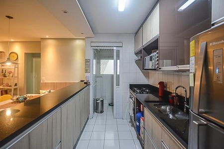 Apartamento à venda com 90m², 3 quartos e 2 vagasCozinha