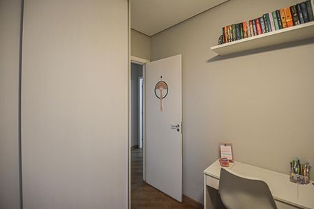 Apartamento à venda com 90m², 3 quartos e 2 vagasQuarto 2