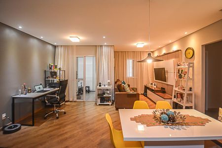 Apartamento à venda com 90m², 3 quartos e 2 vagasSala