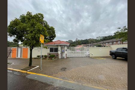Casa de condomínio para alugar com 130m², 3 quartos e 2 vagasPlaca Instalada em 07/04/2026 - Cod.OBIW-399