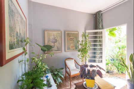 Sala de casa à venda com 2 quartos, 140m² em Parque Maria Helena, Campinas