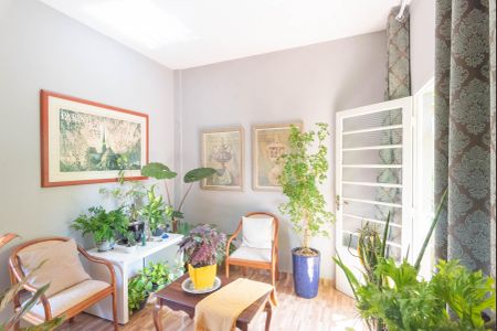 Casa à venda com 140m², 2 quartos e 1 vagaSala