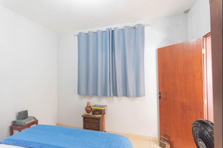 Casa à venda com 140m², 2 quartos e 1 vagaCasa 2-Quarto