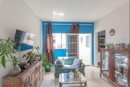 Casa à venda com 140m², 2 quartos e 1 vagaCasa 2- Sala