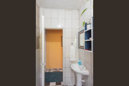 Casa à venda com 140m², 2 quartos e 1 vagaBanheiro