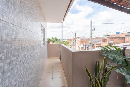 Casa à venda com 140m², 2 quartos e 1 vagaCasa 2-Varanda