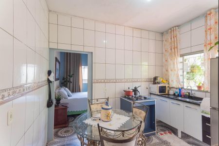 Casa à venda com 140m², 2 quartos e 1 vagaCozinha