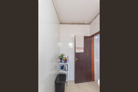 Casa à venda com 140m², 2 quartos e 1 vagaCasa 2- Banheiro