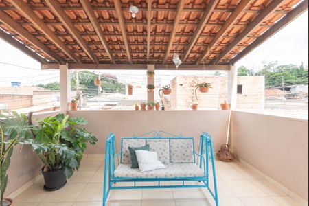 Casa à venda com 140m², 2 quartos e 1 vagaCasa 2-Varanda