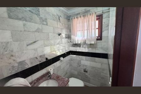 Casa à venda com 4 quartos, 290m² em Vila Santa Catarina, São Paulo