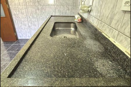 Apartamento para alugar com 65m², 2 quartos e 1 vagaCozinha 