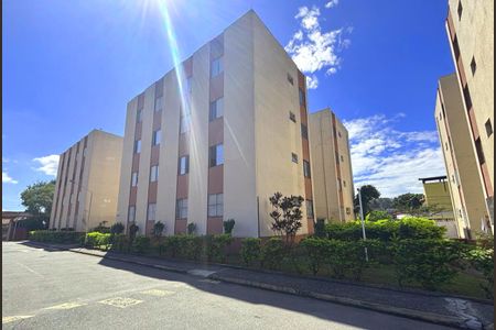 Apartamento para alugar com 65m², 2 quartos e 1 vagaVista interna 