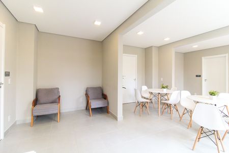 Apartamento para alugar com 35m², 2 quartos e sem vaga Apartamento para alugar com 35m², 2 quartos e sem vagaÁrea Comum
