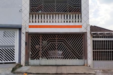 Casa à venda com 248m², 3 quartos e 2 vagasFachada 