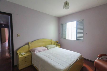 Casa à venda com 248m², 3 quartos e 2 vagasQuarto 2
