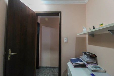 Casa à venda com 248m², 3 quartos e 2 vagasEscritorio