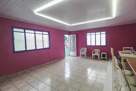 Casa à venda com 248m², 3 quartos e 2 vagasChurrasqueira