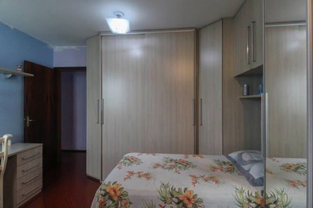 Casa à venda com 248m², 3 quartos e 2 vagasQuarto 1