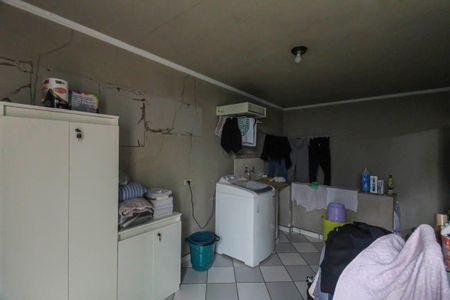 Casa à venda com 248m², 3 quartos e 2 vagasÁrea de Serviço