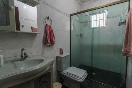 Casa à venda com 248m², 3 quartos e 2 vagasBanheiro 2