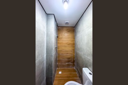 Apartamento à venda com 33m², 2 quartos e sem vagaBanheiro