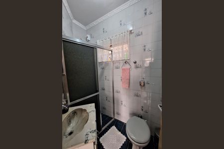 Casa à venda com 259m², 3 quartos e 2 vagas Casa à venda com 259m², 3 quartos e 2 vagasBanheiro