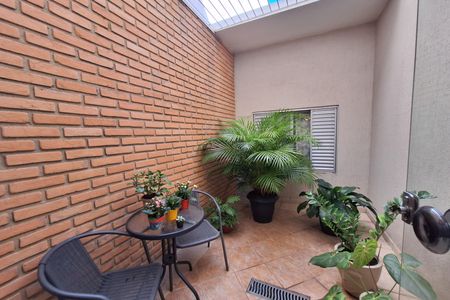 Casa à venda com 259m², 3 quartos e 2 vagas Casa à venda com 259m², 3 quartos e 2 vagasJardim