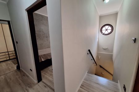 Casa à venda com 259m², 3 quartos e 2 vagas Casa à venda com 259m², 3 quartos e 2 vagasCorredor | Casa 01