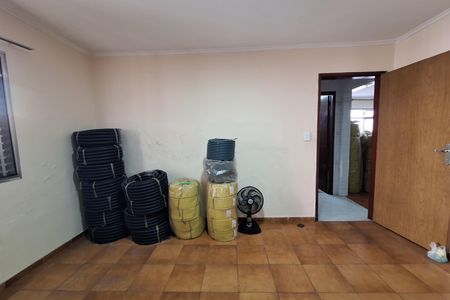 Casa à venda com 259m², 3 quartos e 2 vagas Casa à venda com 259m², 3 quartos e 2 vagasQuarto | Casa 02