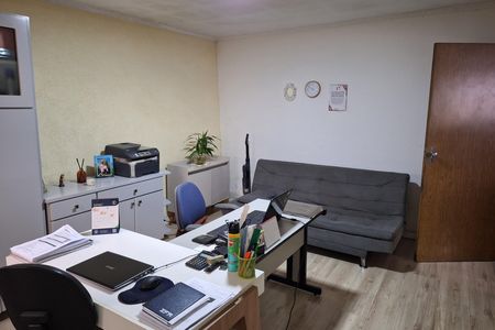 Casa à venda com 259m², 3 quartos e 2 vagas Casa à venda com 259m², 3 quartos e 2 vagasEscritório | Casa 01