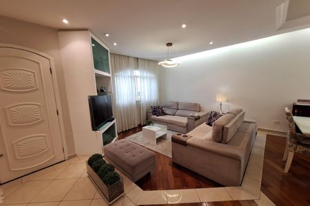 Casa à venda com 259m², 3 quartos e 2 vagas Casa à venda com 259m², 3 quartos e 2 vagasSala | Casa 01