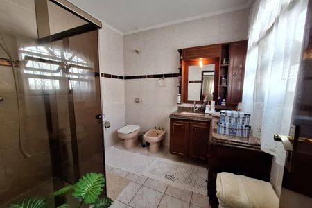 Casa à venda com 259m², 3 quartos e 2 vagas Casa à venda com 259m², 3 quartos e 2 vagasBanheiro Corredor | Casa 01