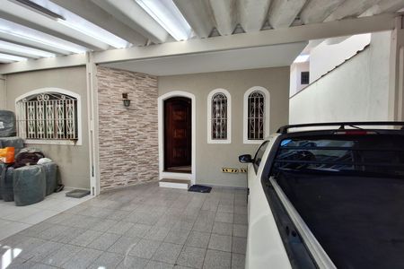 Garagem de casa à venda com 3 quartos, 259m² em Utinga, Santo André