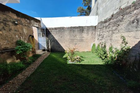 Casa à venda com 259m², 3 quartos e 2 vagas Casa à venda com 259m², 3 quartos e 2 vagasQuintal