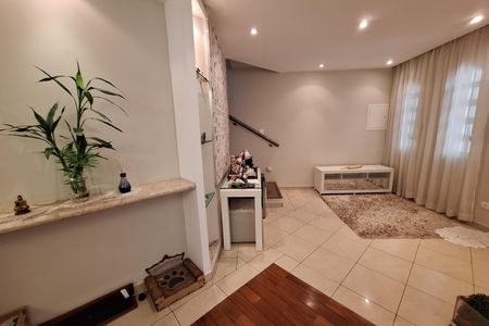 Casa à venda com 259m², 3 quartos e 2 vagas Casa à venda com 259m², 3 quartos e 2 vagasSala | Casa 01