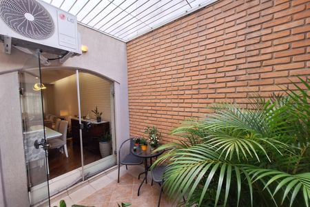 Casa à venda com 259m², 3 quartos e 2 vagas Casa à venda com 259m², 3 quartos e 2 vagasJardim | Casa 01
