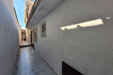 Casa à venda com 259m², 3 quartos e 2 vagas Casa à venda com 259m², 3 quartos e 2 vagasCorredor