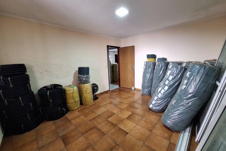 Casa à venda com 259m², 3 quartos e 2 vagas Casa à venda com 259m², 3 quartos e 2 vagasSala Edícula | Casa 02